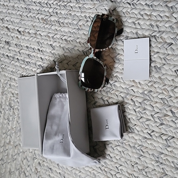 Dior sunglasses - Picture 1 of 6